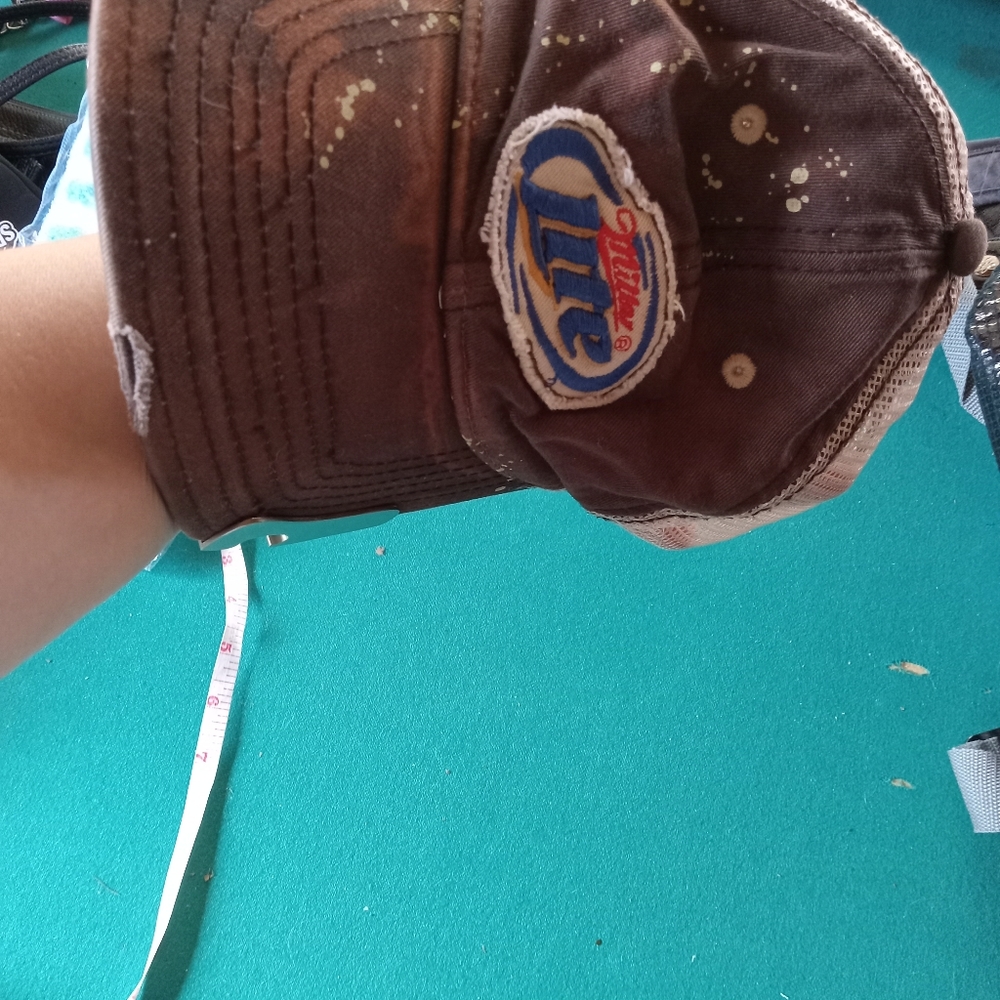 Hat - Picture 4 of 5